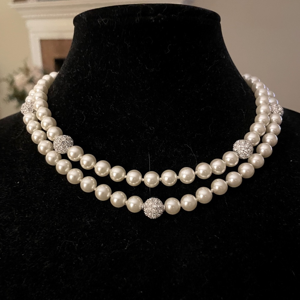 Pearl necklace with CZ